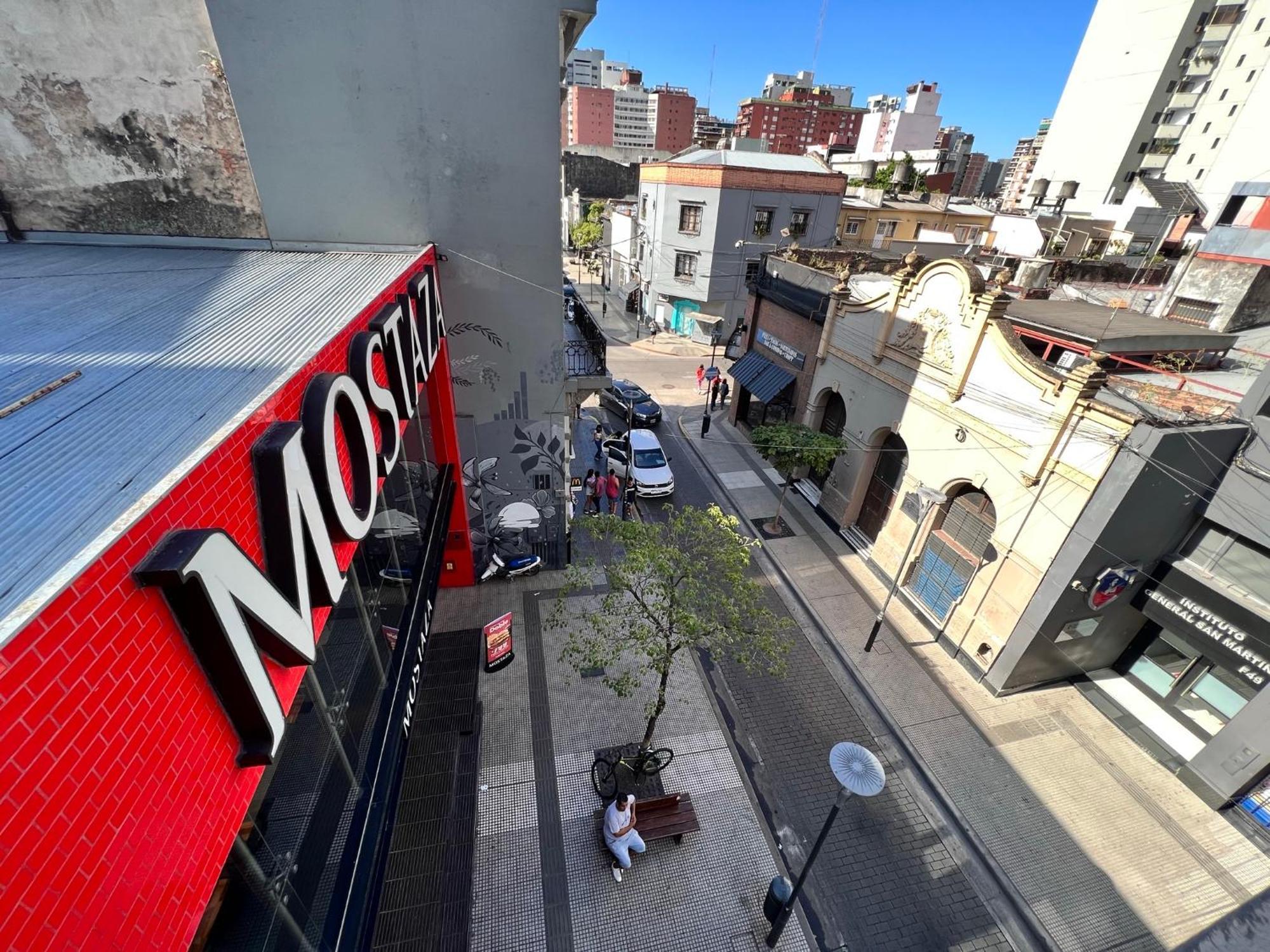 דירות San Miguel de Tucumán Sobre 25 De Mayo A La Par De Mcdonald'S Y Mostaza מראה חיצוני תמונה